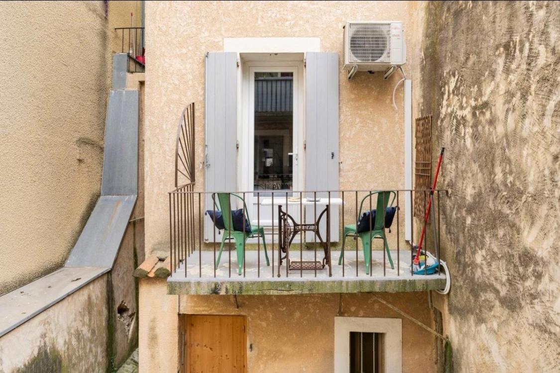Le Bonheur -Studio Terrasse Centre-Ville - LʼIsle-sur-la-Sorgue Exteriör bild